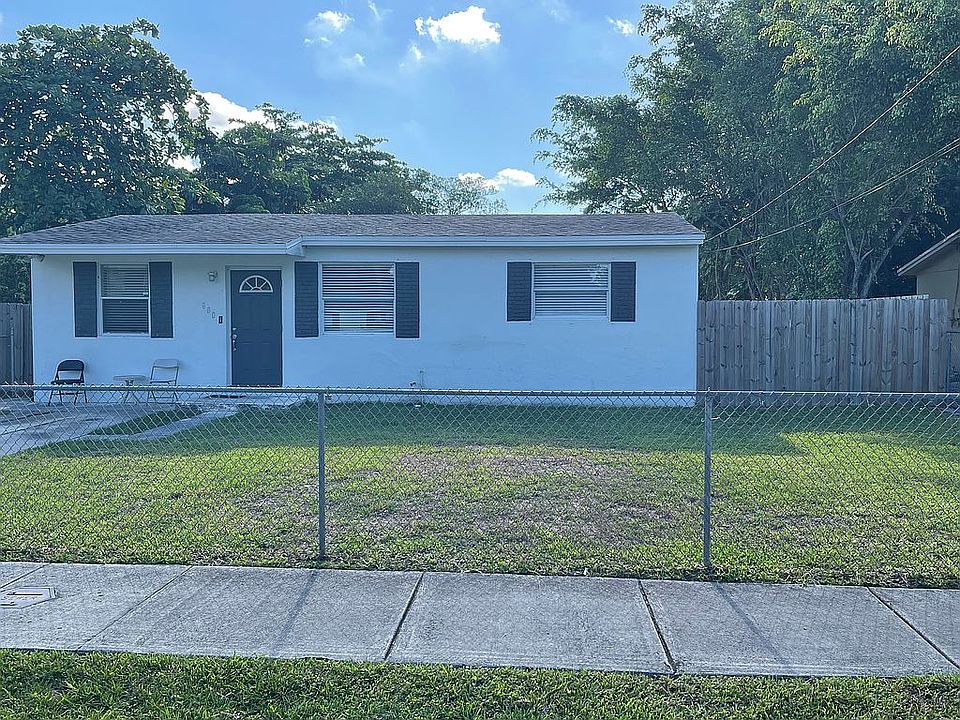 1st image of 880 NW 33rd Ter