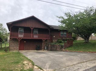 4901 Elizabeth St, Guntersville, AL 35976