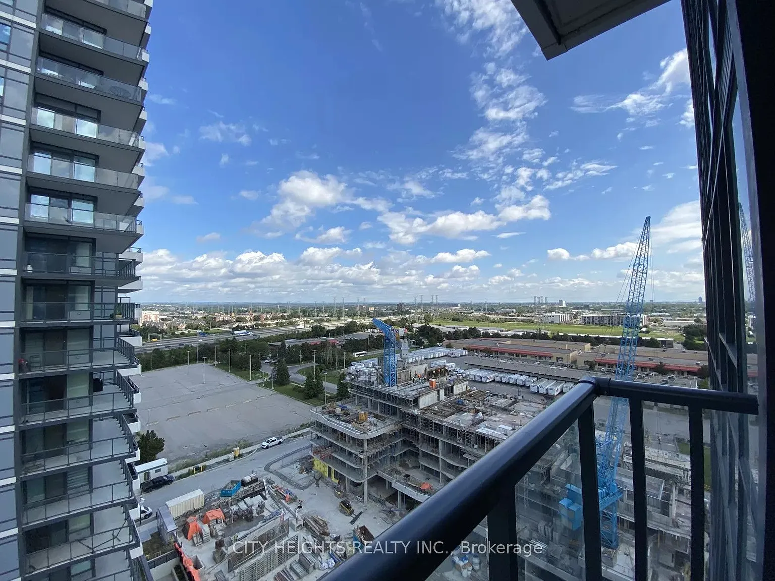 2 bed, $2,550 — Photo 2