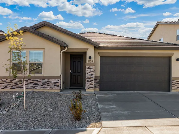 3129 Alicia Ln NE, Rio Rancho, NM 87144