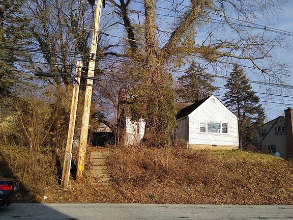 3rd image of 483 Upper Gulph Rd