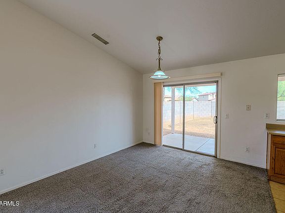 4th image of 5422 W HUNTINGTON Drive