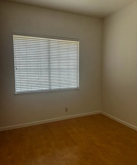 7905 Wymark Dr — Photo 16