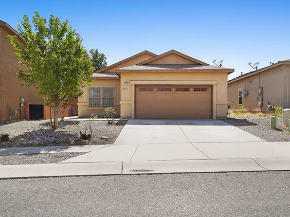 2215 Odessa Ct SW, Albuquerque, NM 87121