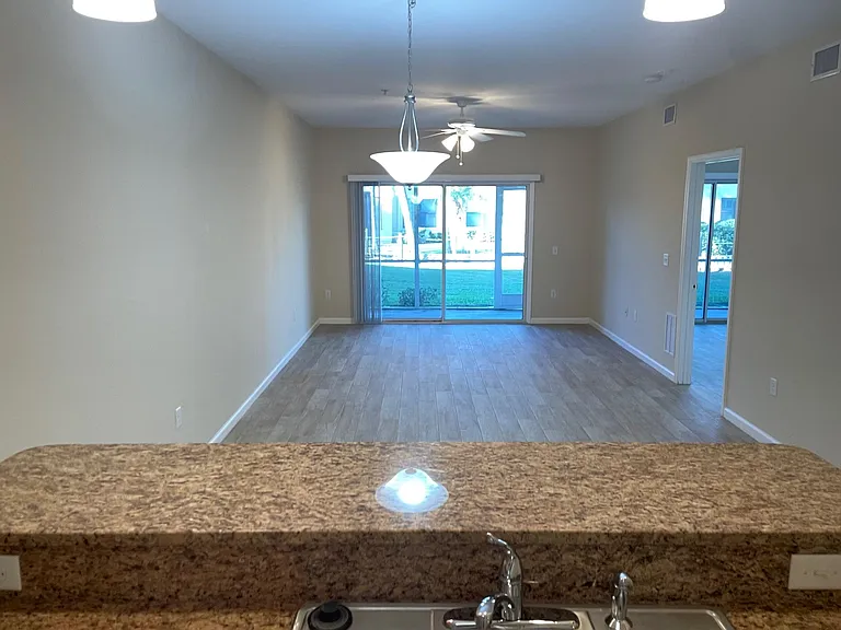 403 Bouchelle Dr #109 — Photo 6