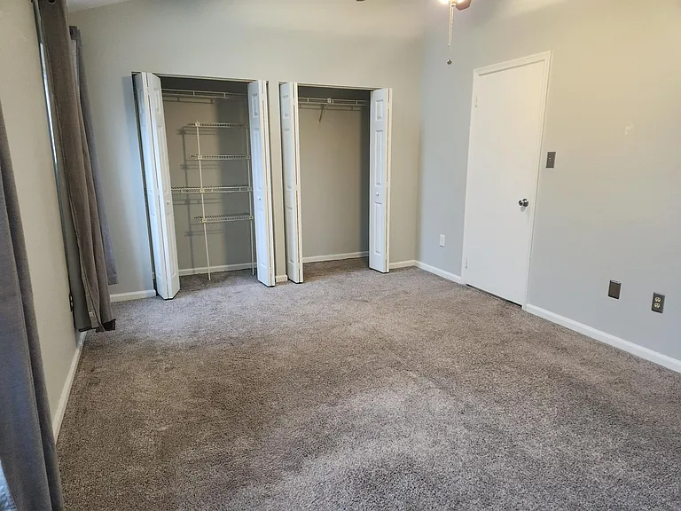 14318 Beaker Ct — Photo 26