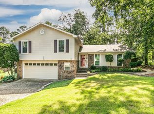 17 Point South Ct, Little Rock, AR 72211