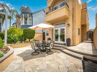 514 13th St, Huntington Beach, CA 92648