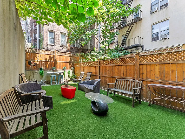 303 W 146th St #1R — Photo 1