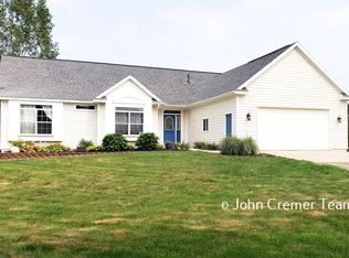 2411 Salem Ct, Dorr, MI 49323