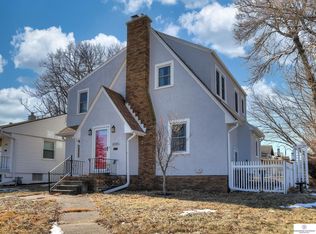 2324 N 49th St, Omaha, NE 68104