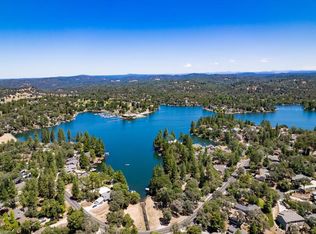 14069 Torrey Pines Dr, Auburn, CA 95602
