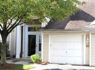 200 Bald Eagle Dr, Stewartsville, NJ 08886