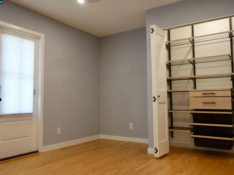 2591 Walnut Blvd #ADU — Photo 2