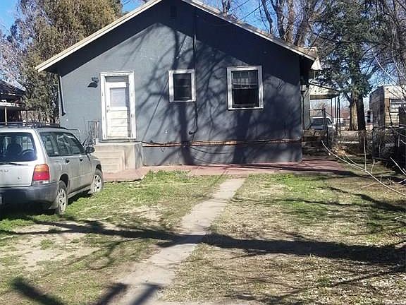 2nd image of 911 Lake Ave