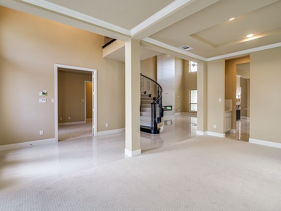 5th image of 11316 Chapel Hill Ln
