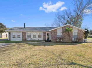 7105 Frank Reeder Rd, Pensacola, FL 32526