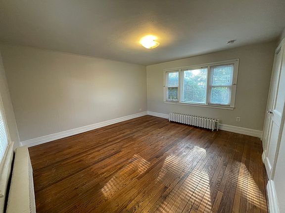 Living Room - angle 2