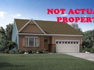 720 Herd Ave, Pataskala, OH 43062