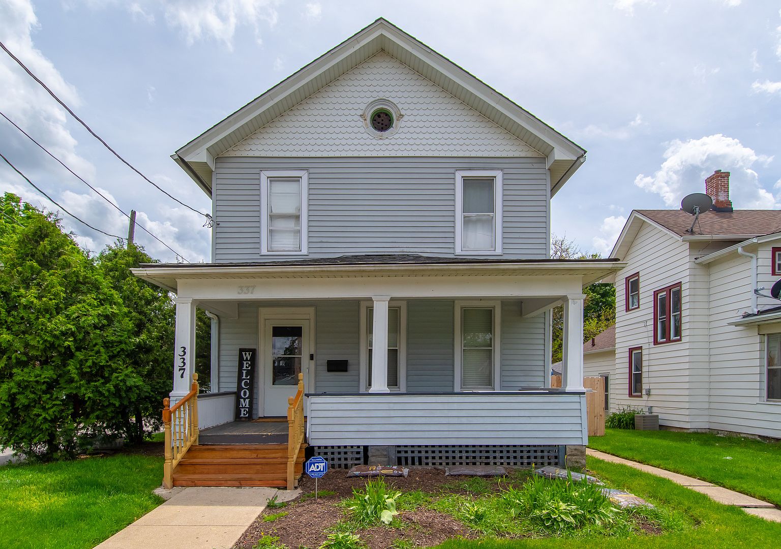 337 Center Ave