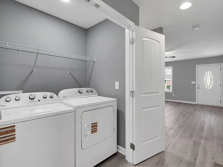 530 Noblitt Ln — Photo 13