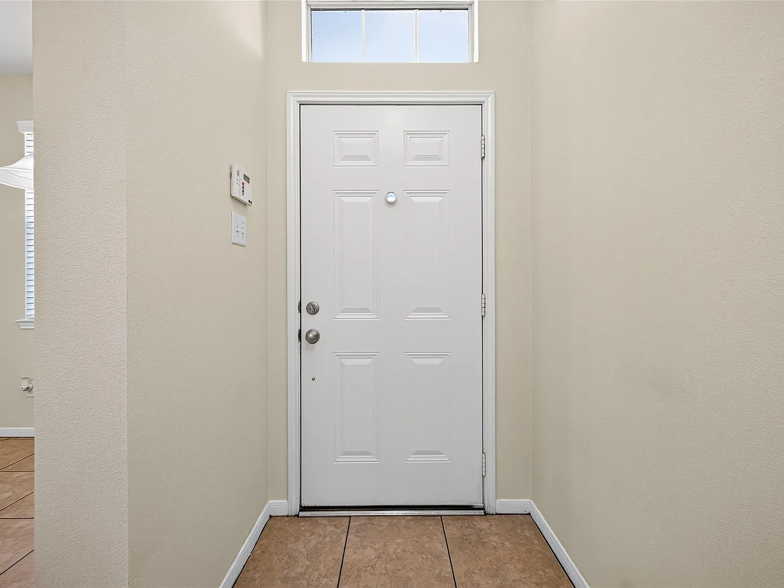 3 bed, 2.0 bath, 1251 sqft, $1,675 — Photo 4