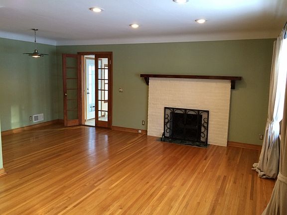 2nd image of 7339 Russell Ave S