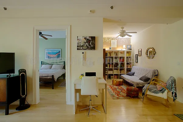 Rented by R New York | media 58