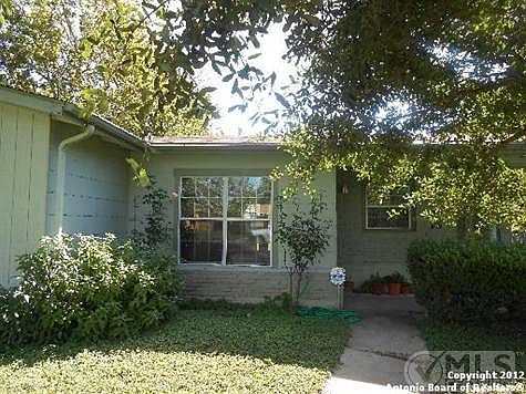1st image of 330 General Krueger Blvd
