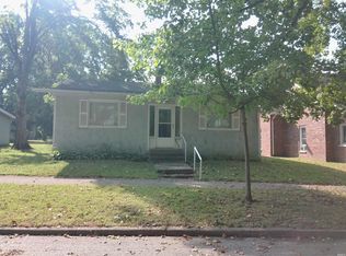 820 Washington St, Covington, IN 47932