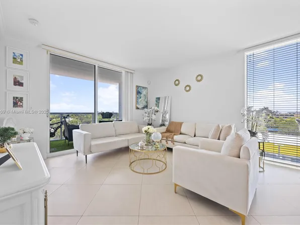 1401 SW 22nd St APT 701, Miami, FL 33145