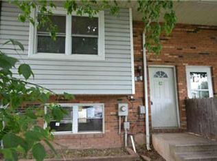 90 Carnival Dr, Taneytown, MD 21787