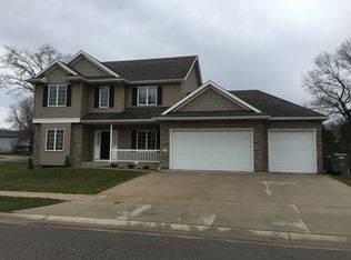 60 River Ct NE, Rochester, MN 55906