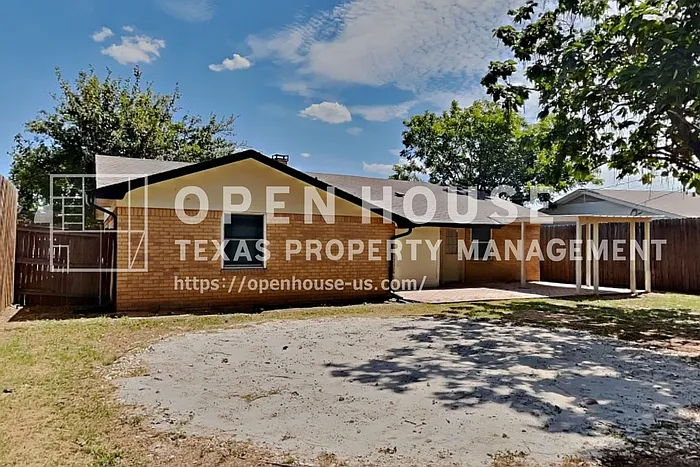 5905 Nanci Dr — Photo 17