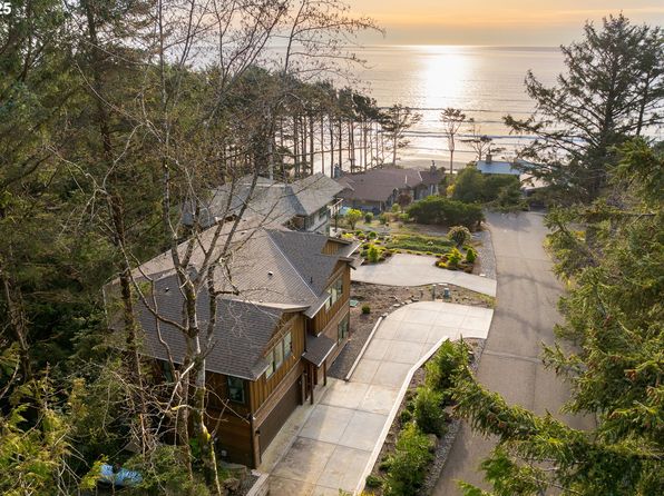 32796 Picture Windows Ln, Cannon Beach, OR 97110