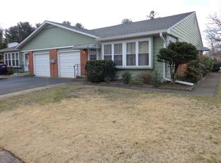 12 Independence Pkwy #B, Manchester Township, NJ 08759
