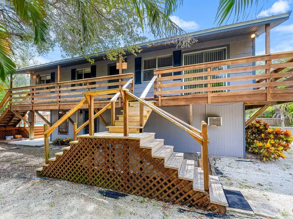 2084 Preymore St, Osprey, FL 34229