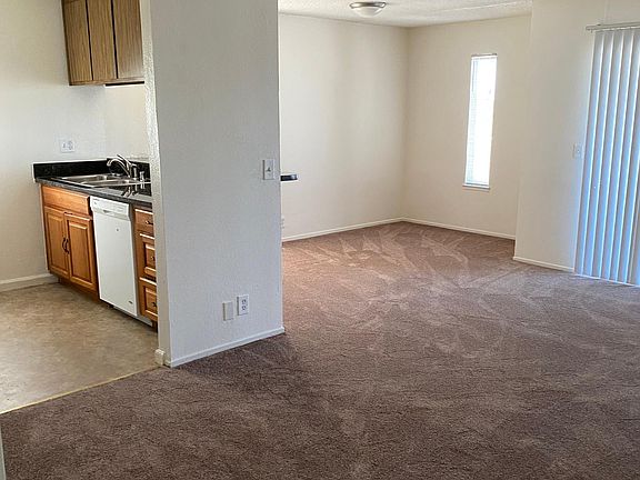 3rd image of 148 Kathy Ellen Dr #140