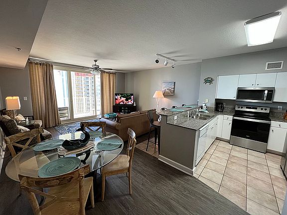 4th image of 9900 Thomas Dr Unit 1719
