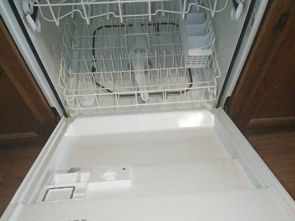 2nd image of 4421 Bonnell Dr NW APT 7
