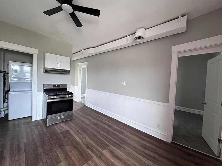 2905 N Elston Ave #3 — Photo 5