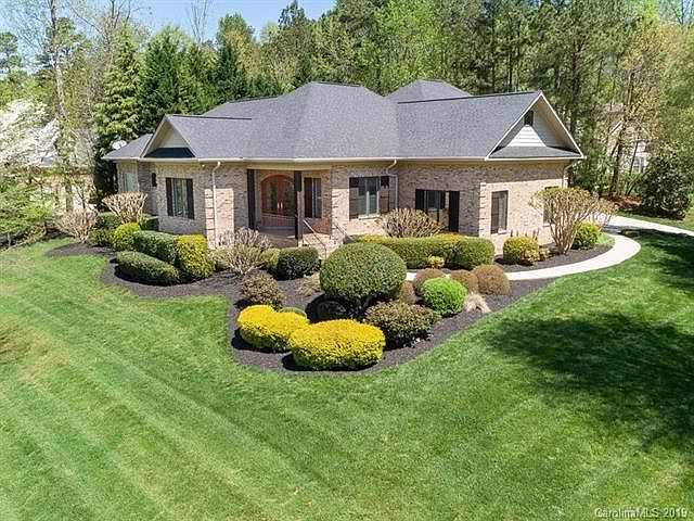 1st image of 3101 Shady Knoll Ct