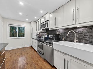 1240 Falcon Dr #44, Coquitlam, BC V3E2B4