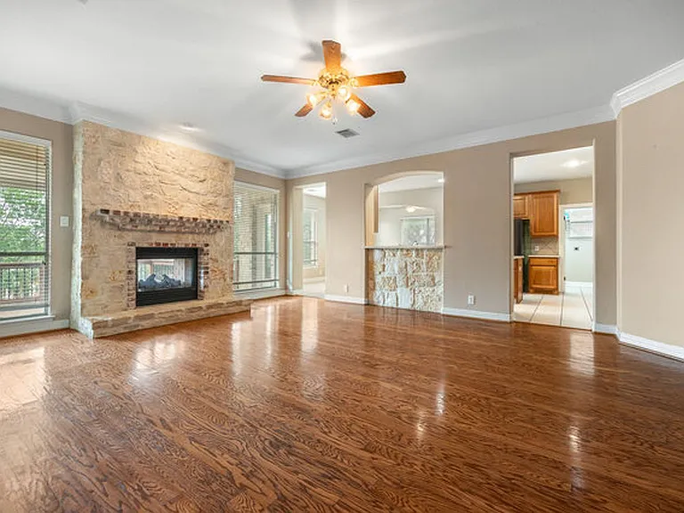 410 Cadence Hl — Photo 7