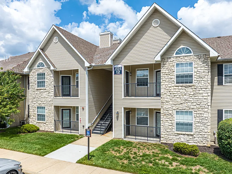 Pinnacle Pointe — Photo 7