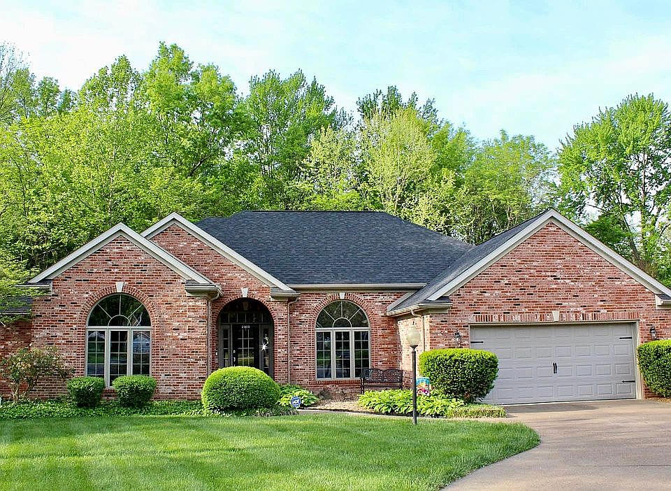 1st image of 2300 Sagewood Ct