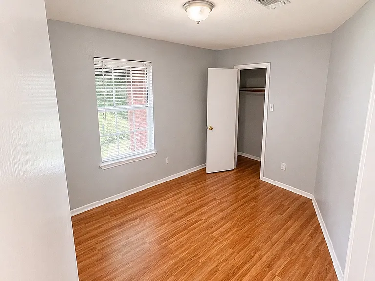 8340 Folkstone Ln #1 — Photo 14