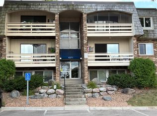 4371 Wilshire Blvd #305, Mound, MN 55364