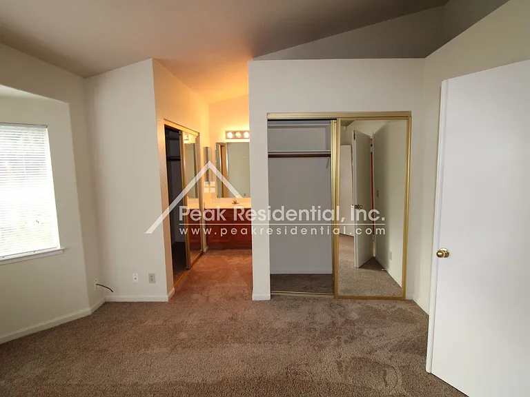 1024 Moreno Way — Photo 20