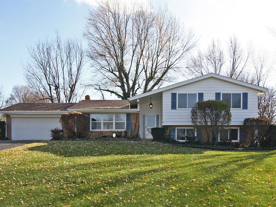 1st image of 19725 Heather Ln